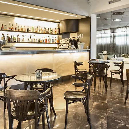 Acapulco 酒店 米兰马瑞提那