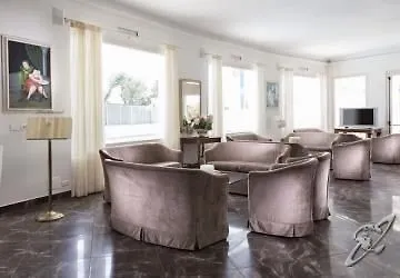 מלון Acapulco 4*