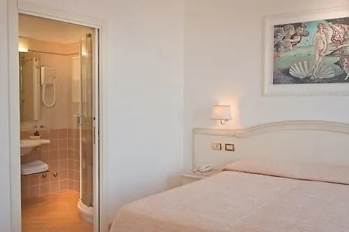 Acapulco 酒店 米兰马瑞提那